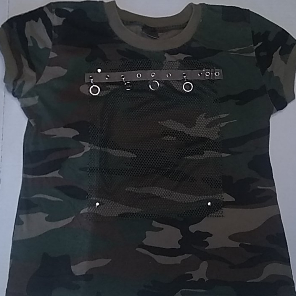 Riflessi authentic design fishing lures shirt.